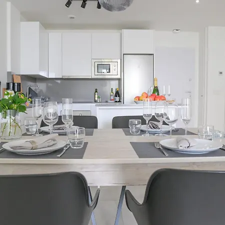 State-of-the-art In La Cala Casa Banderas Apartment